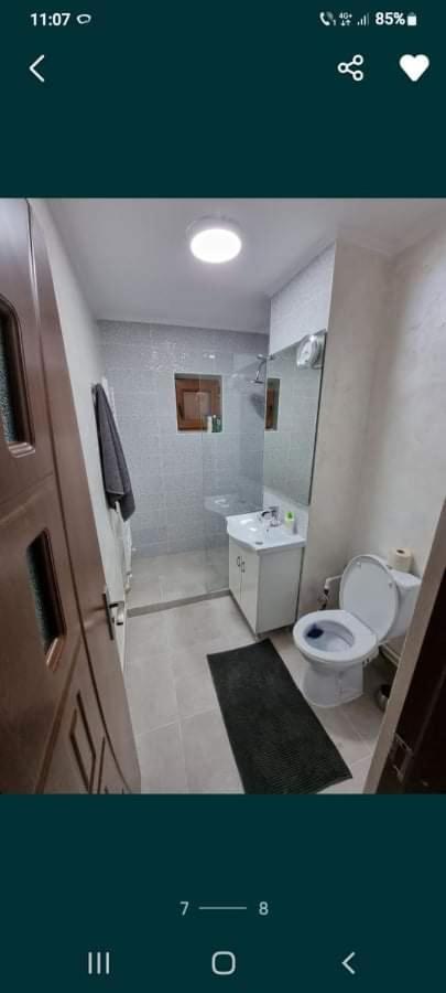 Ferienwohnung Apartament Gallamar Bîrlad Exterior foto